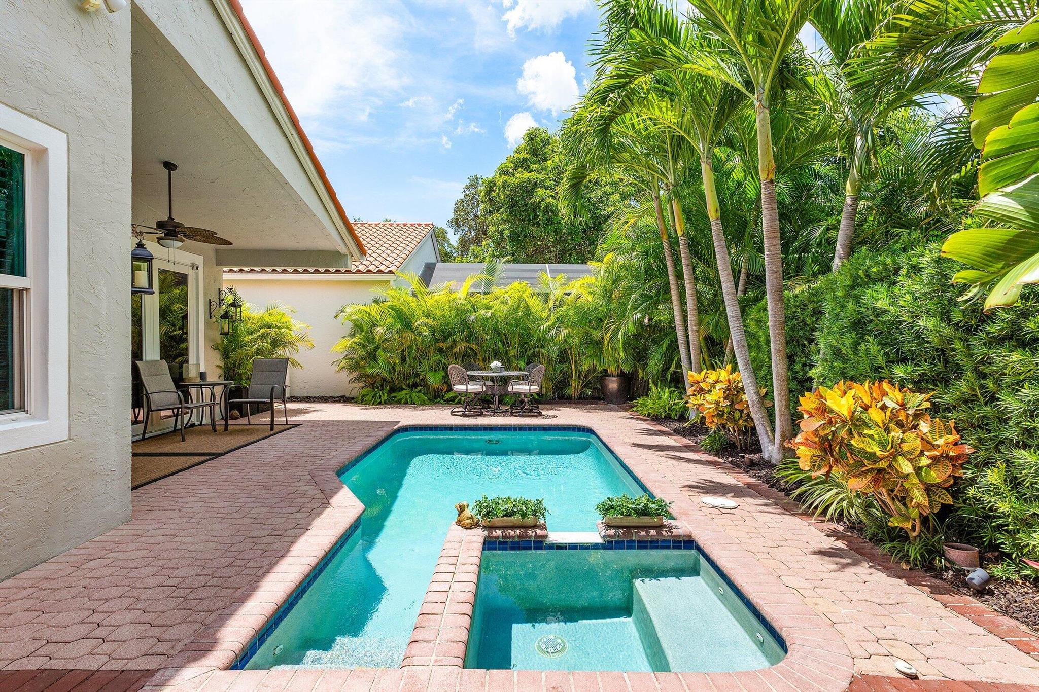 ANTIGUA POINT - Residential