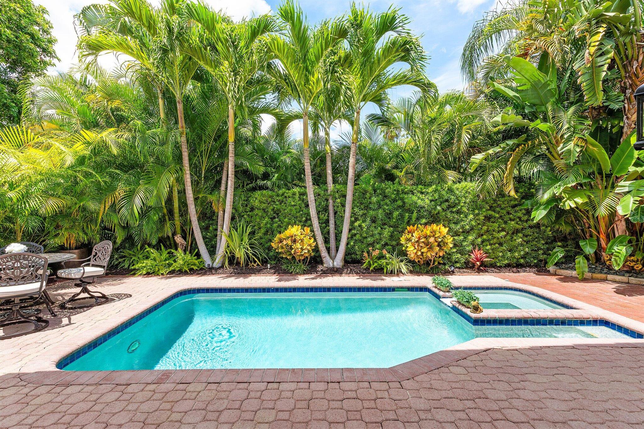 ANTIGUA POINT - Residential
