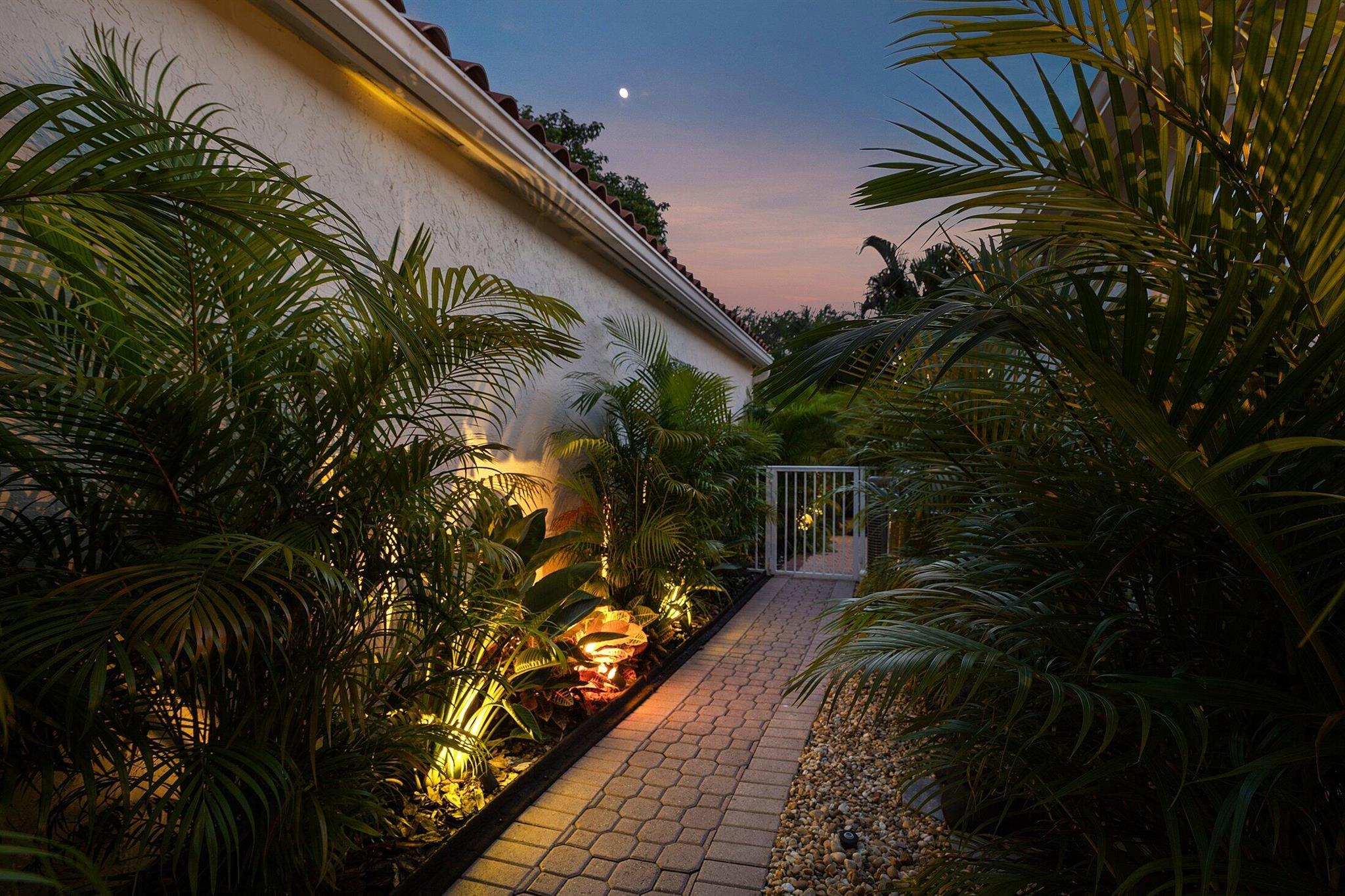 ANTIGUA POINT - Residential