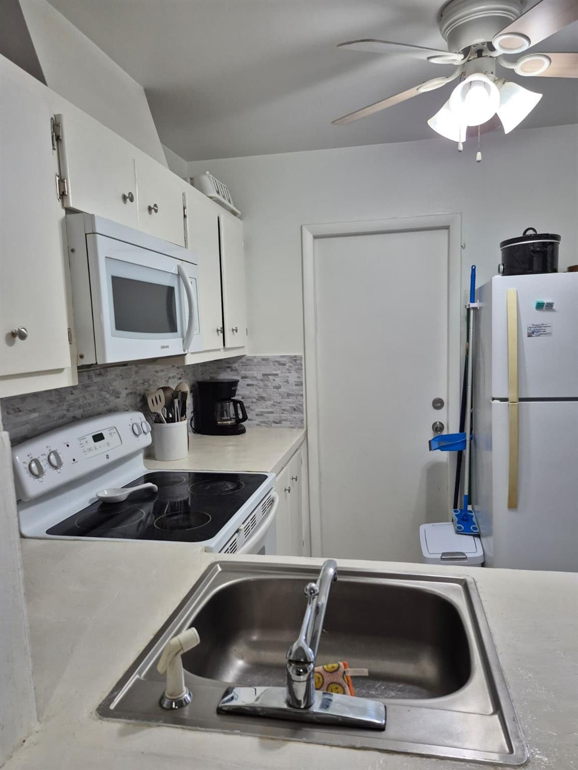 Sequoia Gardens II Condo - Residential Lease