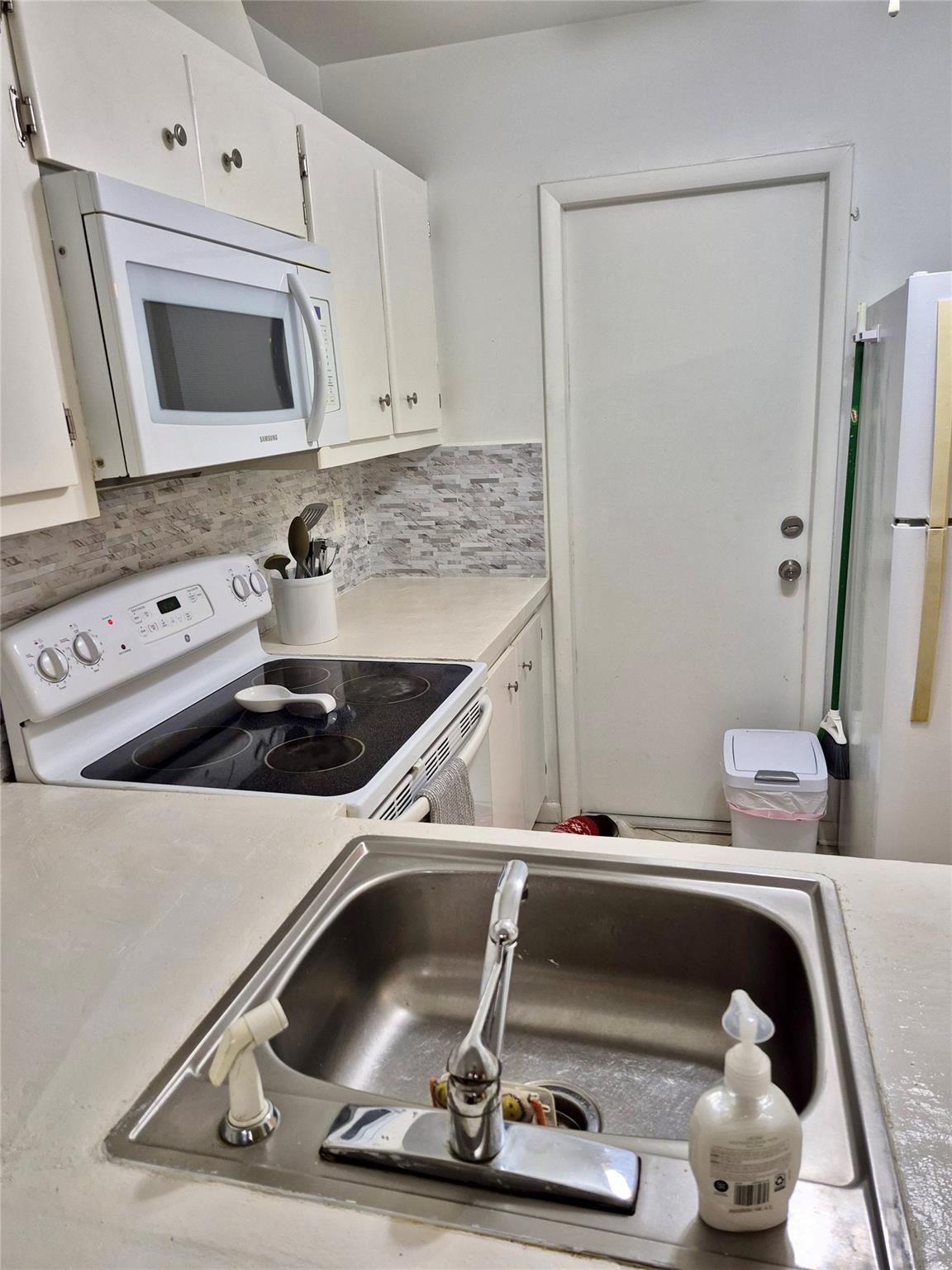 Sequoia Gardens II Condo - Residential Lease