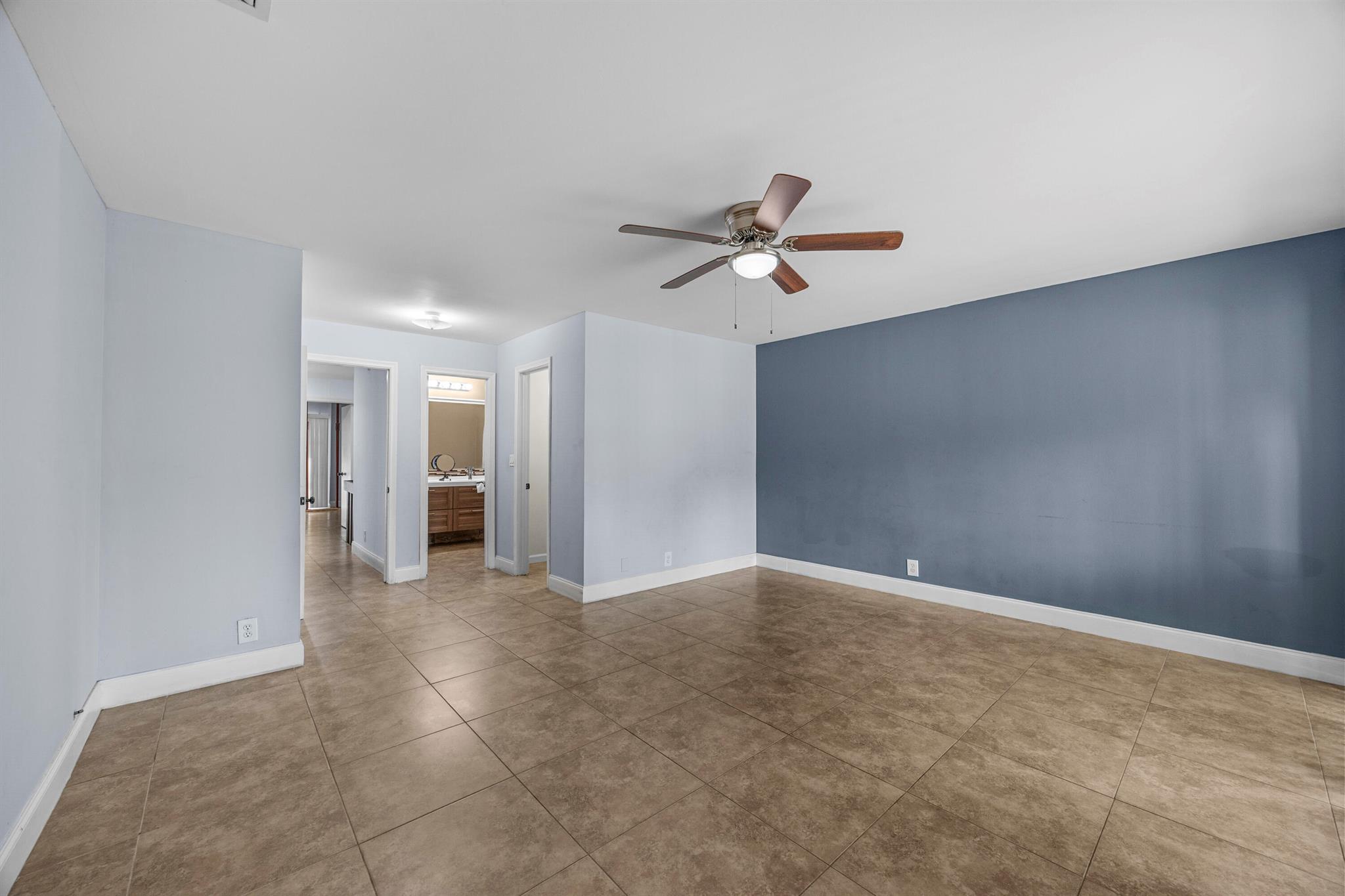 TOWNHOUSES AT JACARANDA C - Residential
