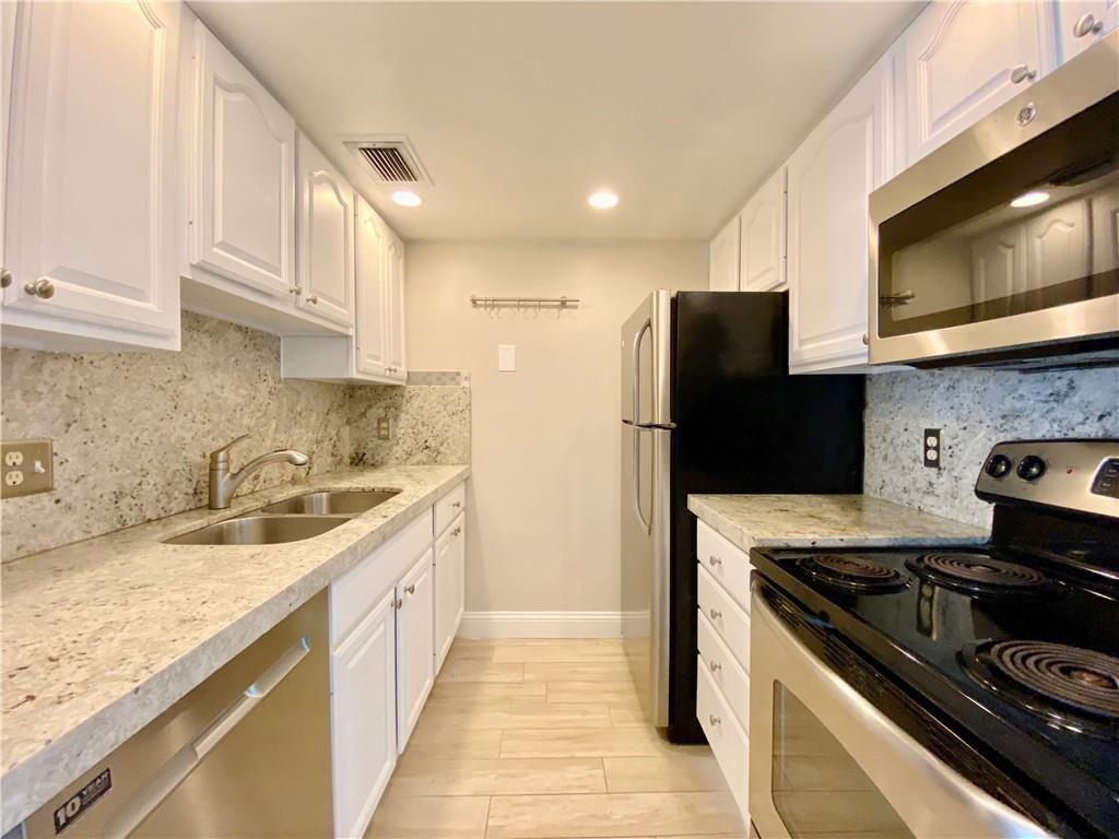 111 Briny Ave 1709