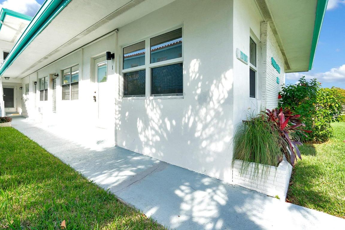 865 SE 20th Avenue 1