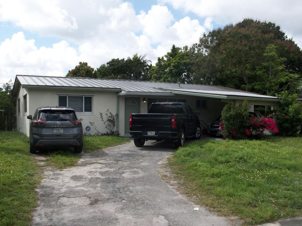 Photo of 6210 NW 14th Place, Sunrise, FL 33313 (MLS # B26010918)