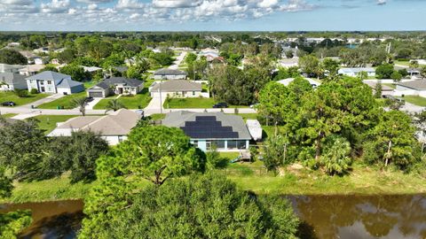 A home in Port St Lucie