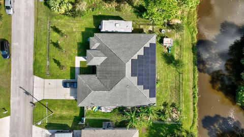 A home in Port St Lucie