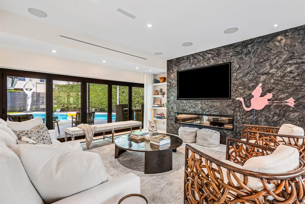 Royal Palm Yacht & Countr - Residential