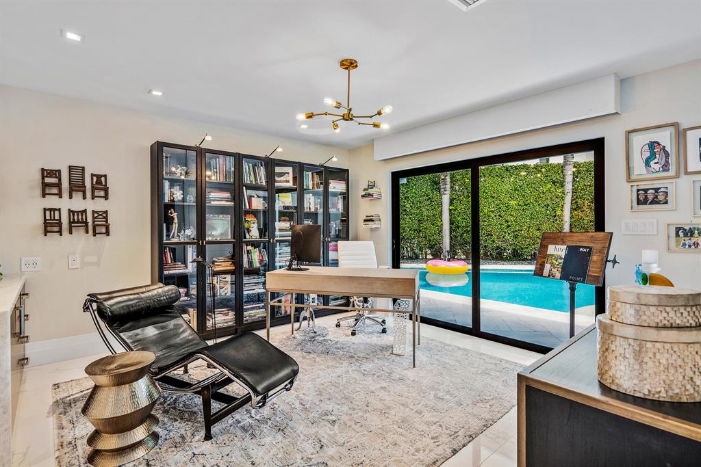 Royal Palm Yacht & Countr - Residential