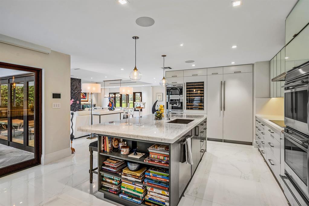 Royal Palm Yacht & Countr - Residential