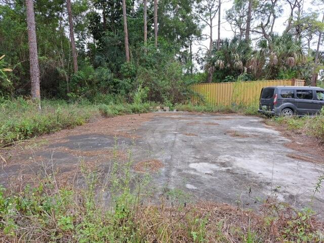 LOXAHATCHEE GROVES - Land