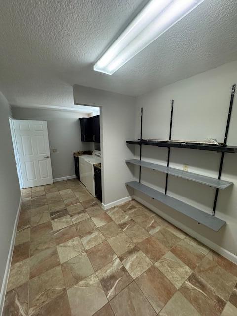 WHITEHALL CONDO LANDS OF THE PRESIDENT - Residential Lease
