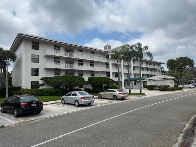 WHITEHALL CONDO LANDS OF THE PRESIDENT - Residential Lease
