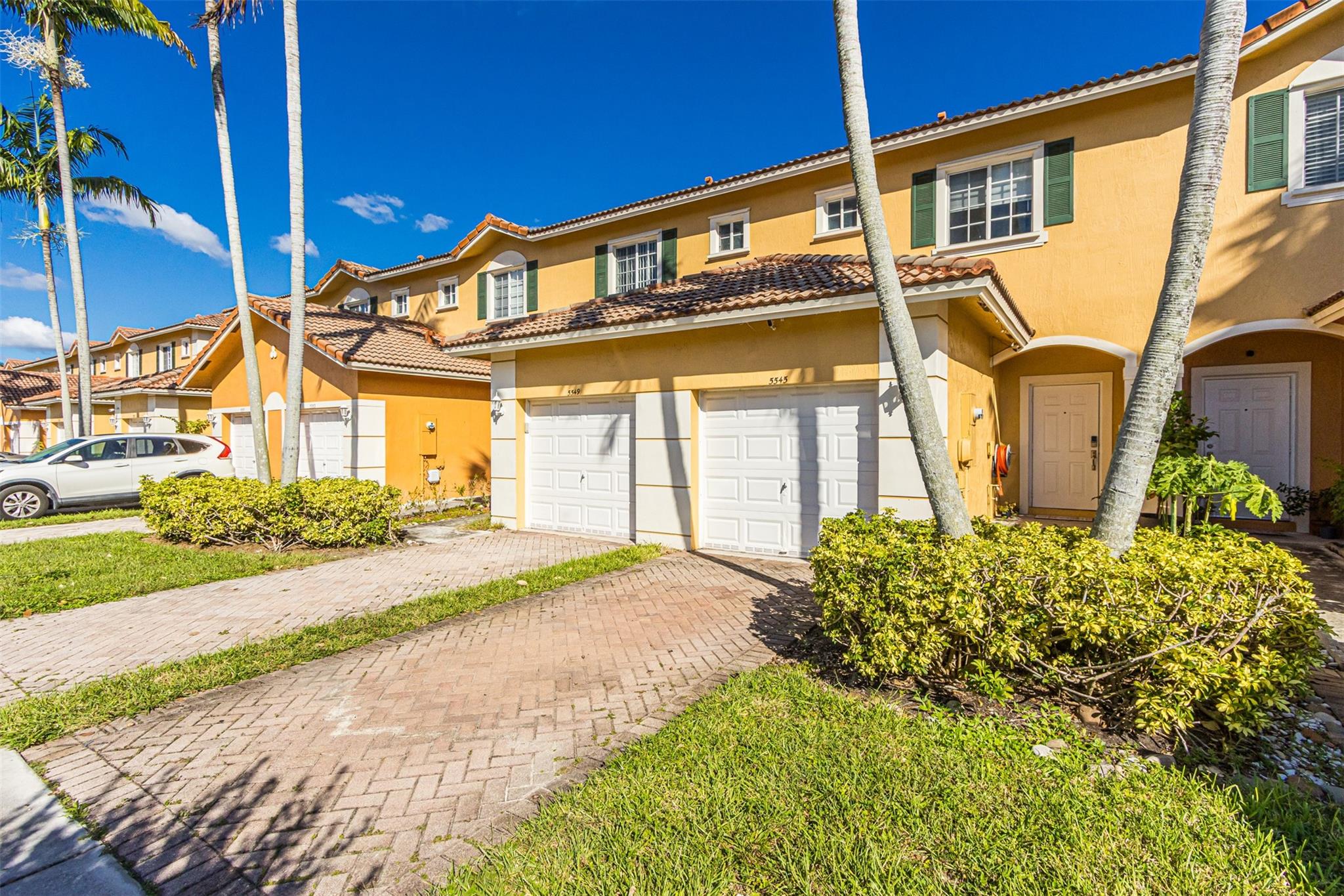 Monte Carlo Townhomes - Residential