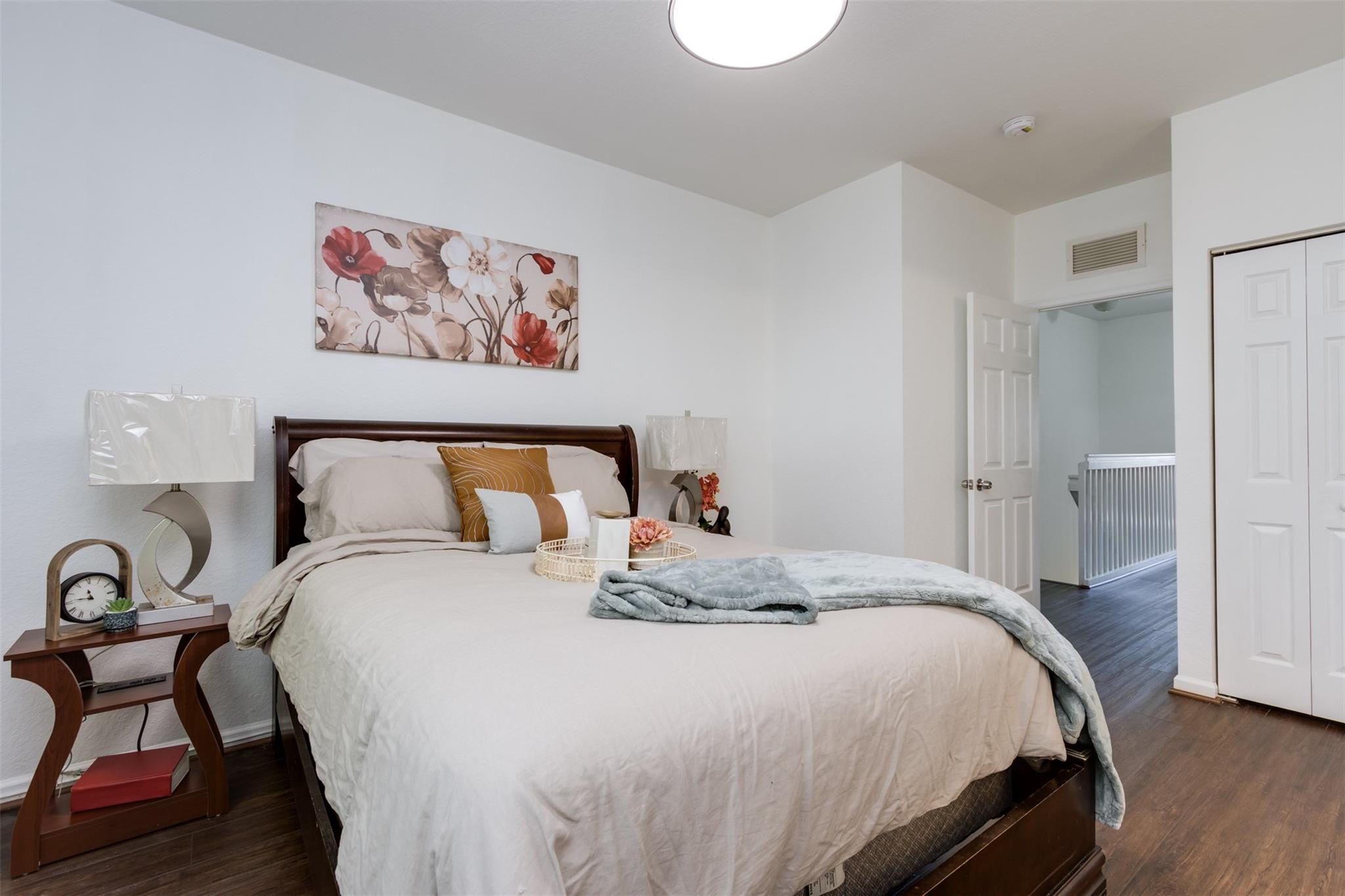 Monte Carlo Townhomes - Residential