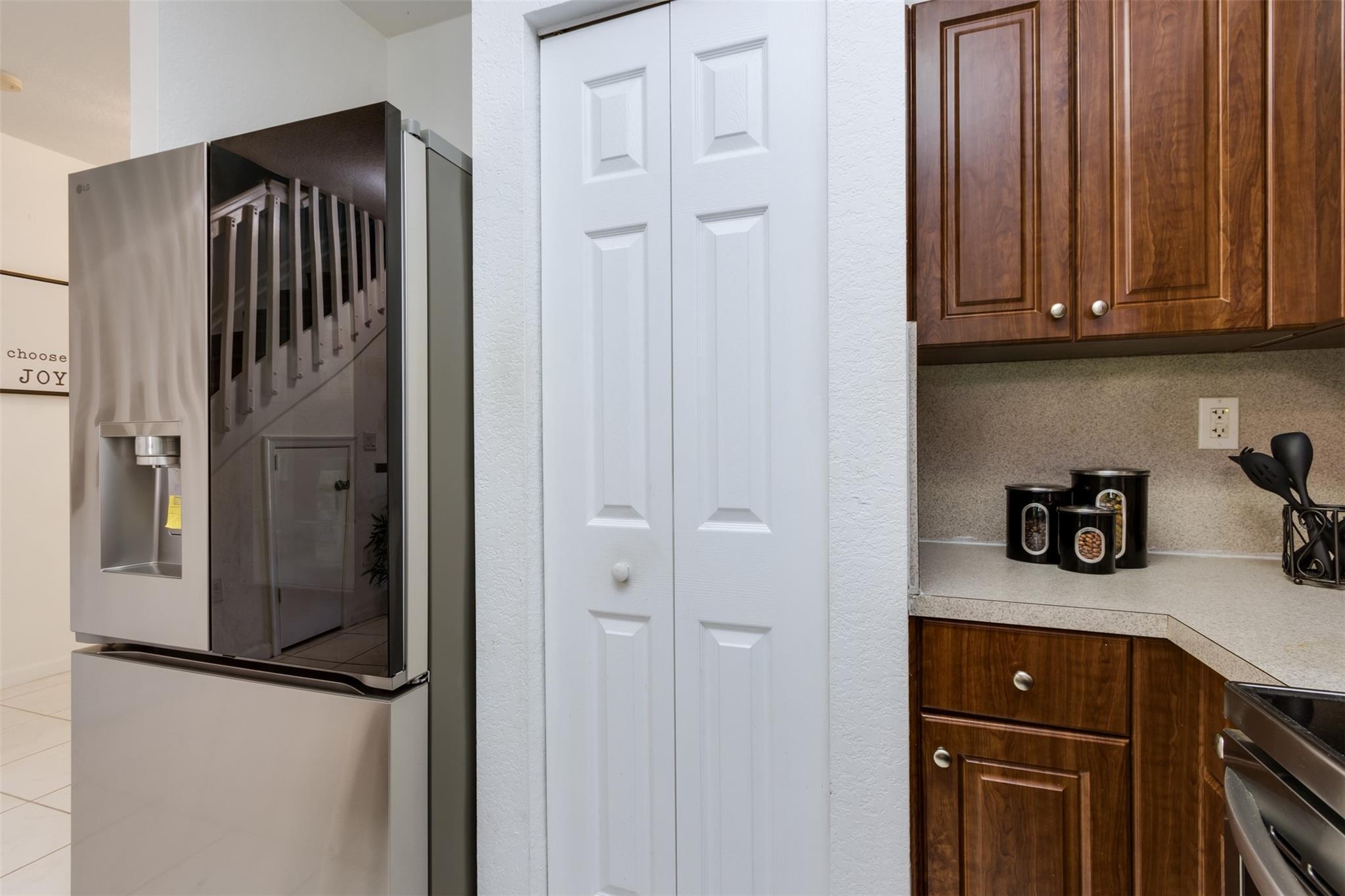 Monte Carlo Townhomes - Residential
