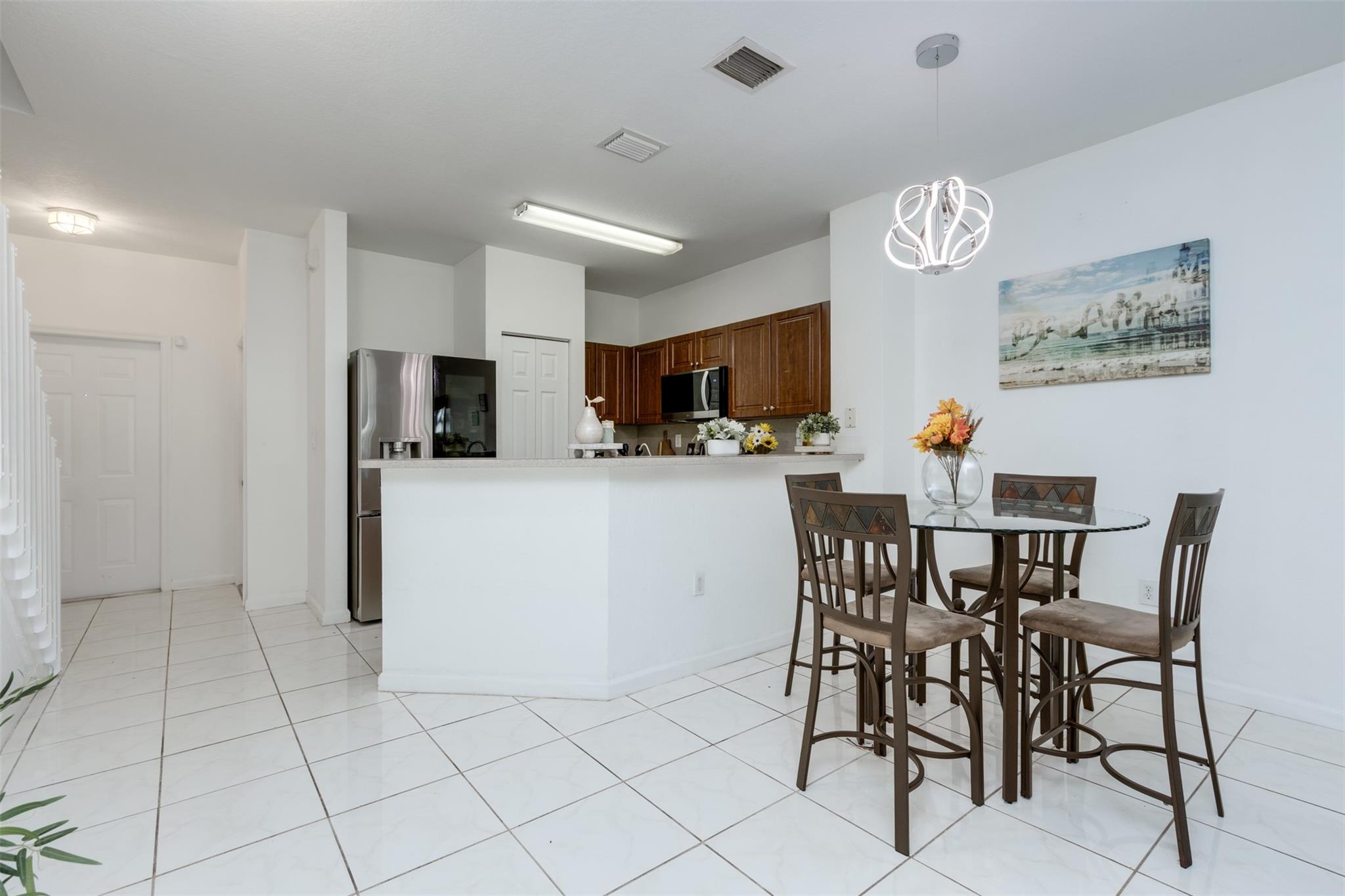 Monte Carlo Townhomes - Residential