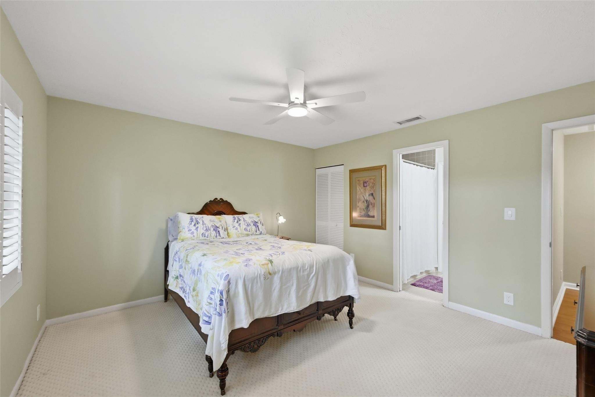 705 NE 1st Street 2