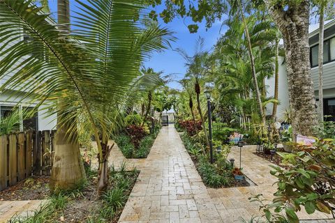 705 NE 1st Street 2 Fort Lauderdale FL 33301