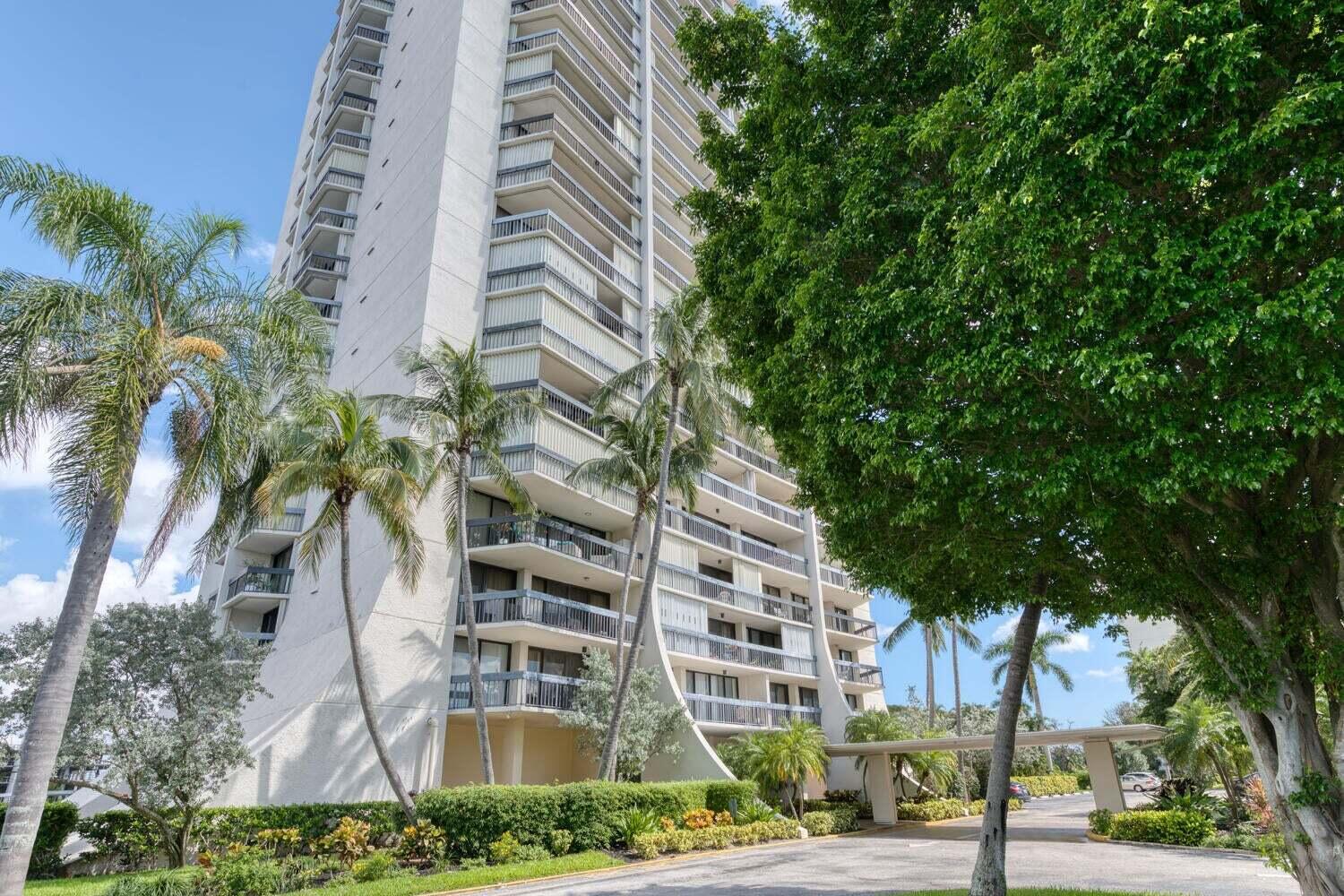 Beautiful 2 bedroom 2 bath corner unit with open kitchen in the prestigious gated community of Lands of the President. This condo has floor to ceiling sliding doors, hurricane shutters & has 2 balconies for plenty of outdoor living. Granite counter tops, Stainless steel appliances & beautiful cabinets. Unit has large walk-in closet with assigned parking. Doorman building with manager on site in gated community. HOA fee Includes Wifi, Cable, water, Fitness center, party room and beautiful pool. Great location near Palm beach outlets, Beaches, Palm beach airport, City place, downtown & much more!