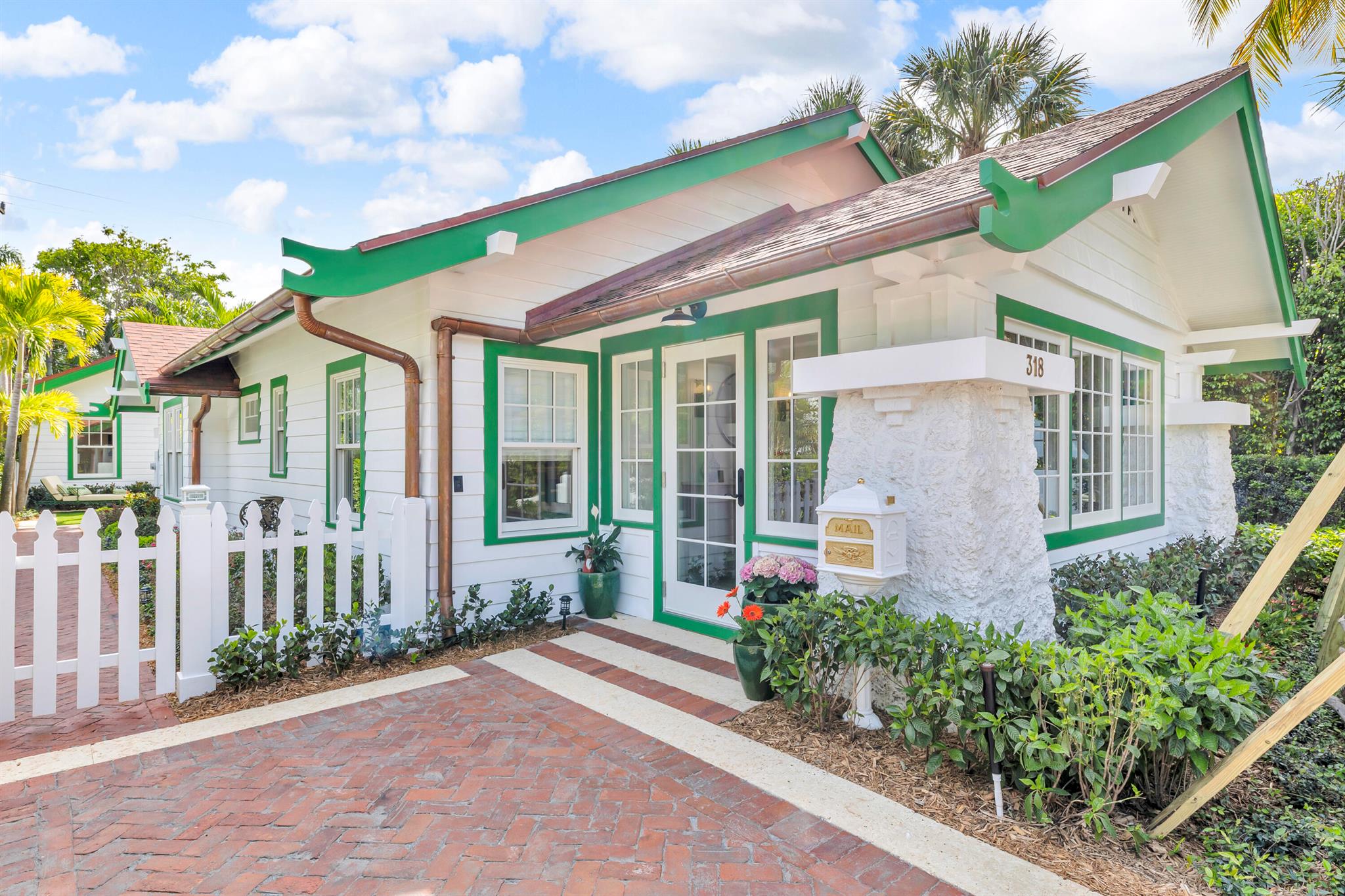 ROYAL PARK - Residential