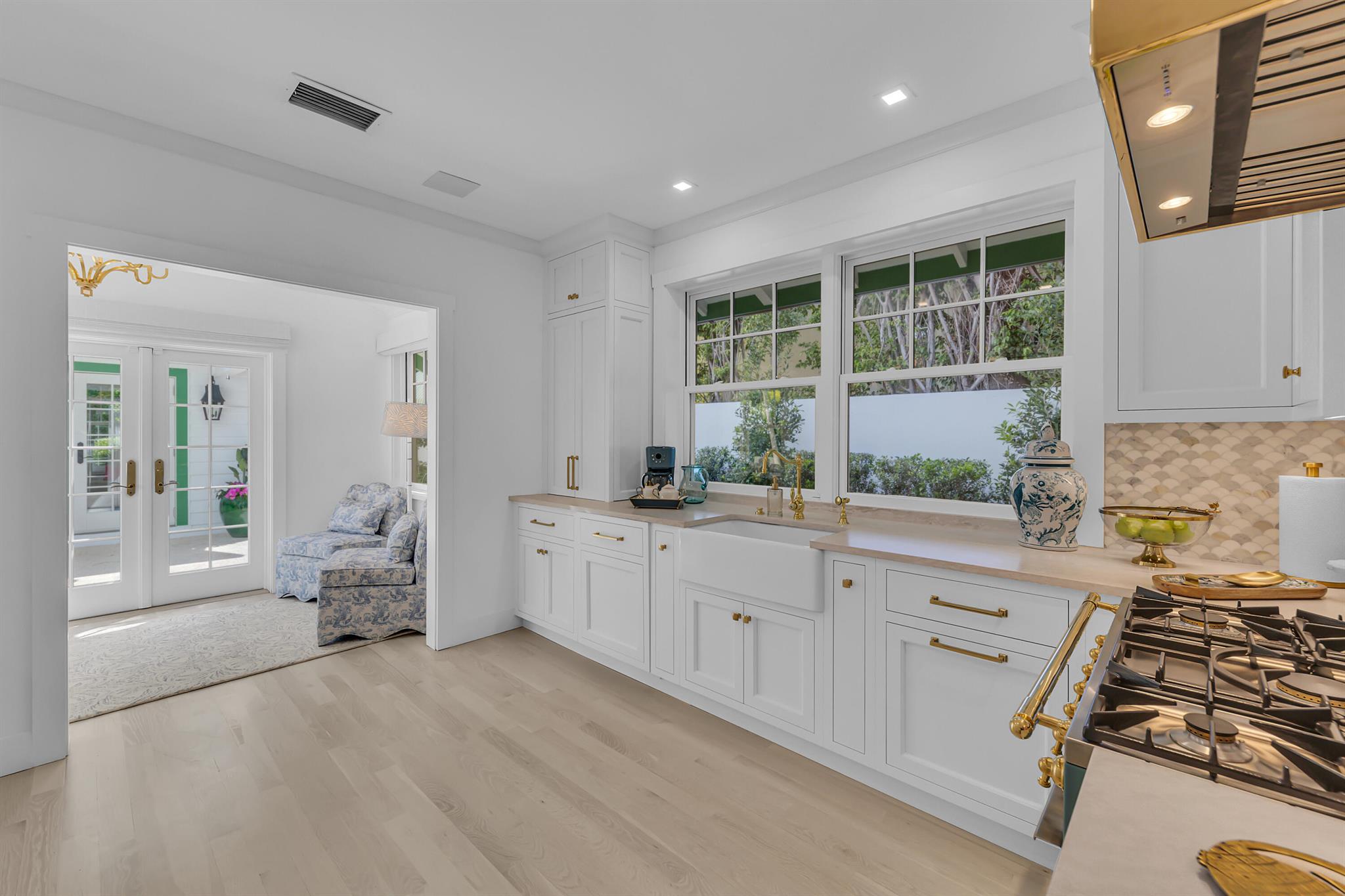 ROYAL PARK - Residential