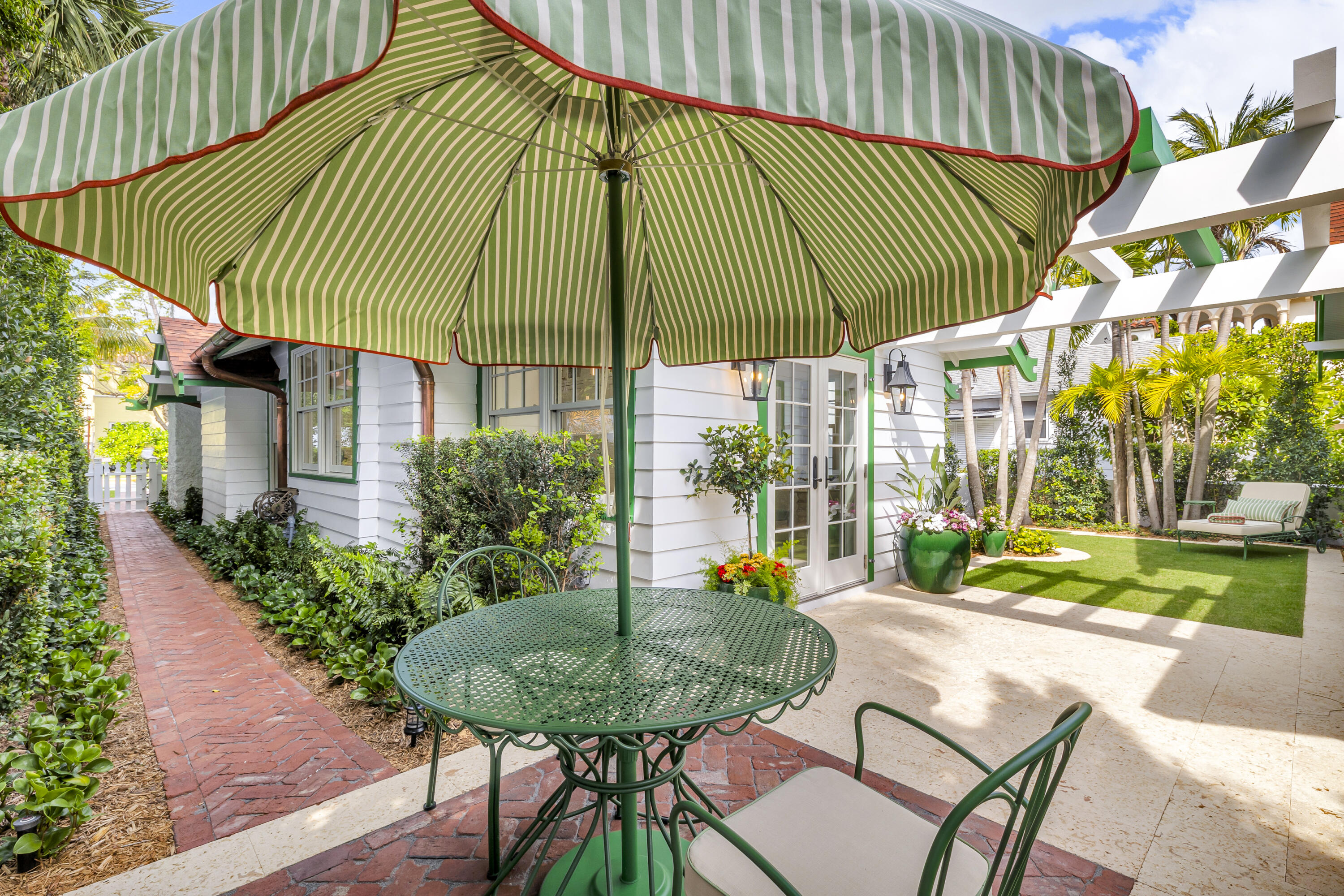 ROYAL PARK - Residential