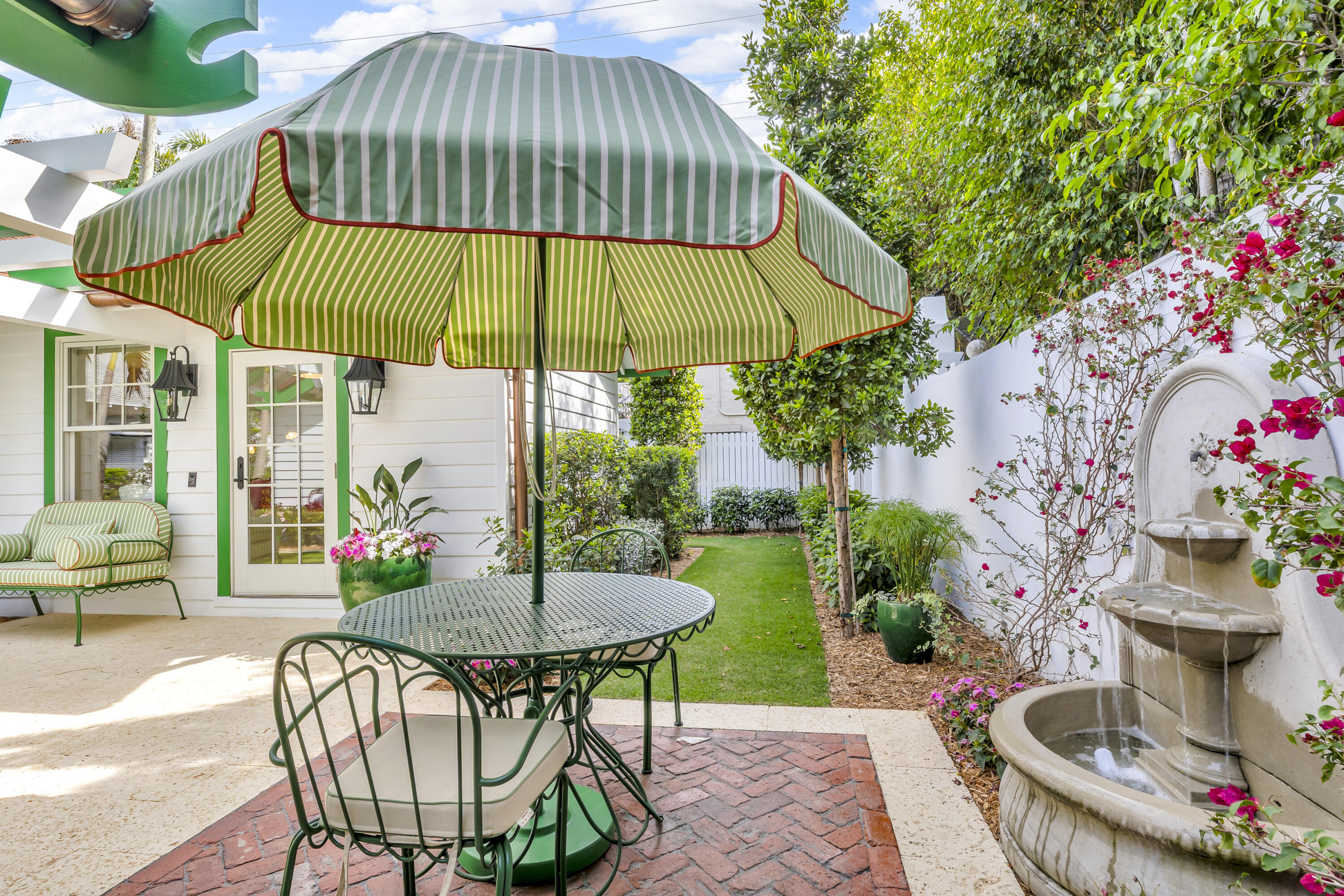 ROYAL PARK - Residential