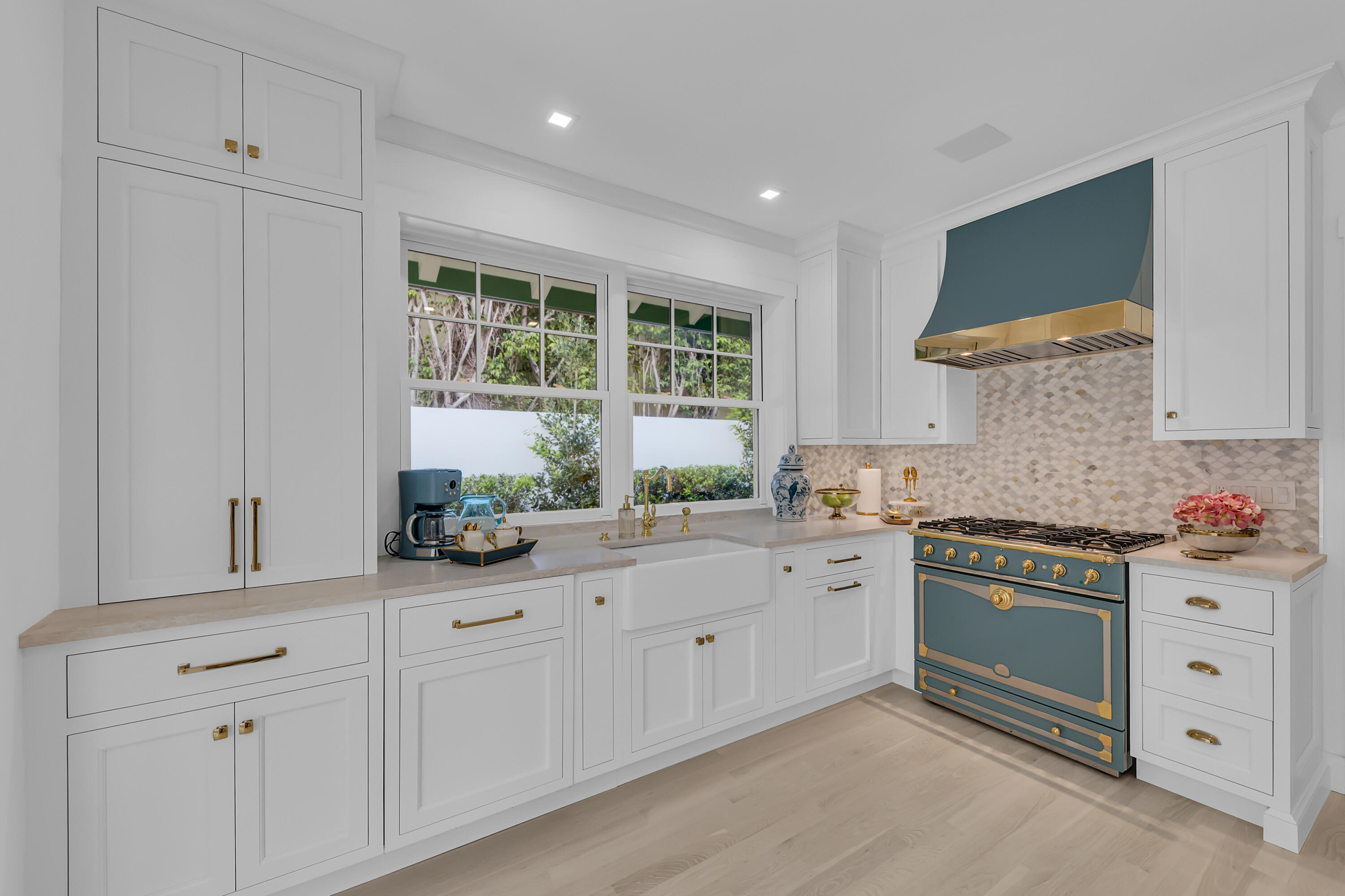 ROYAL PARK - Residential