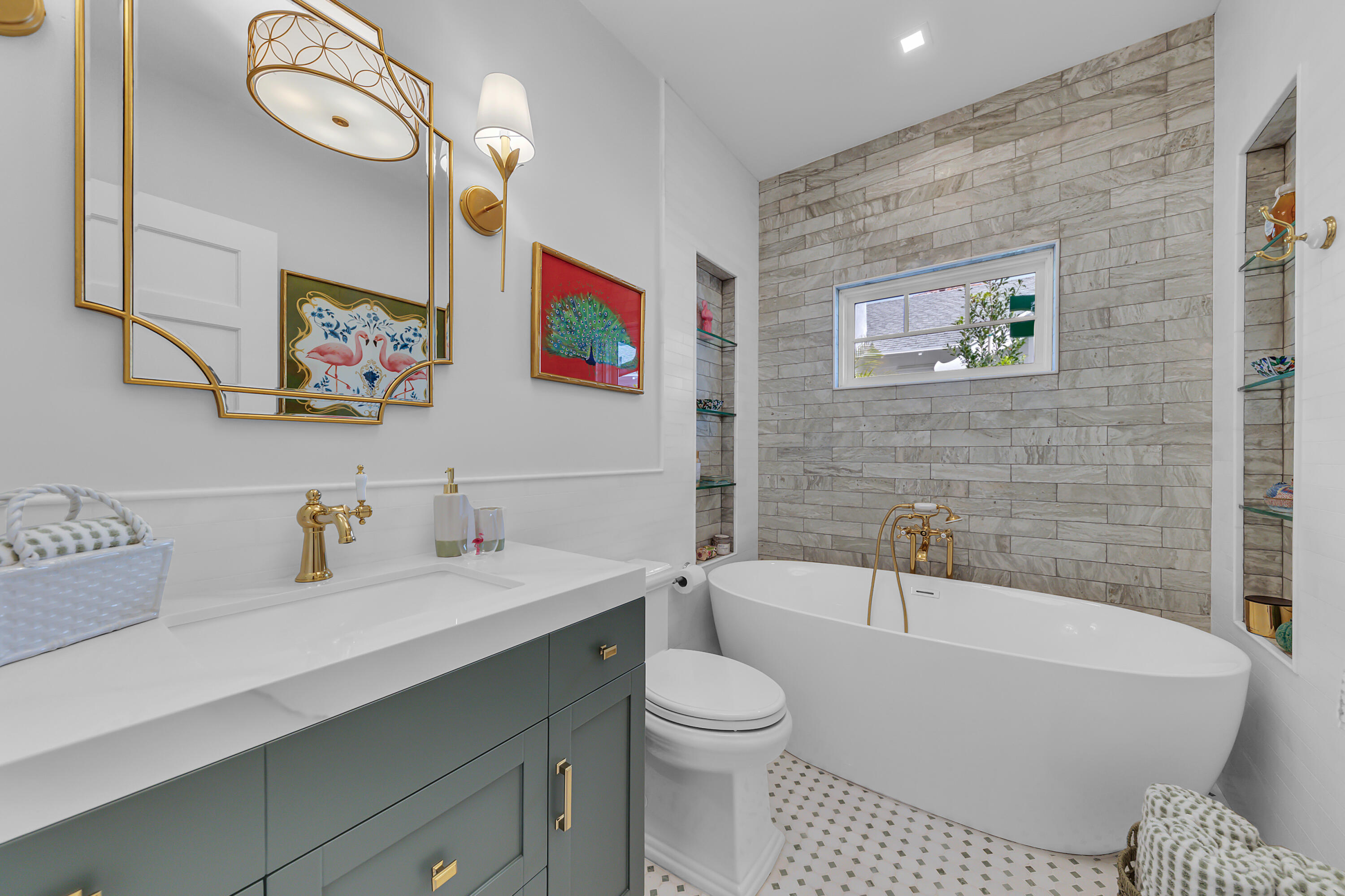 ROYAL PARK - Residential