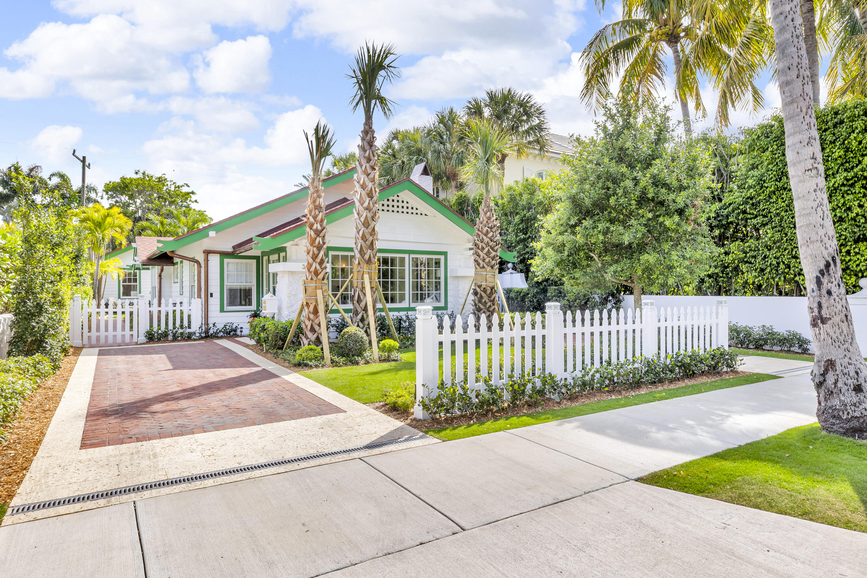 ROYAL PARK - Residential