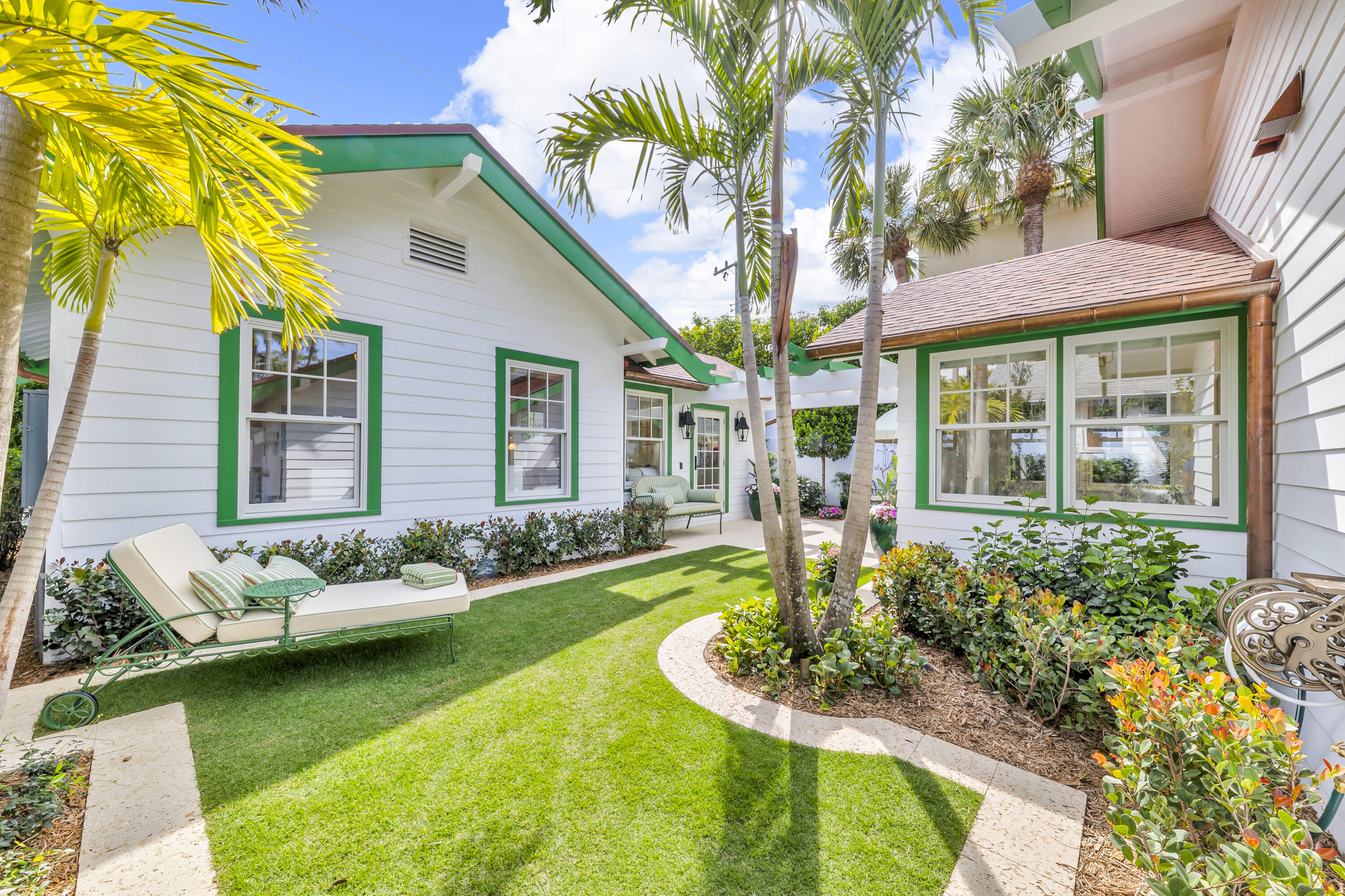 ROYAL PARK - Residential