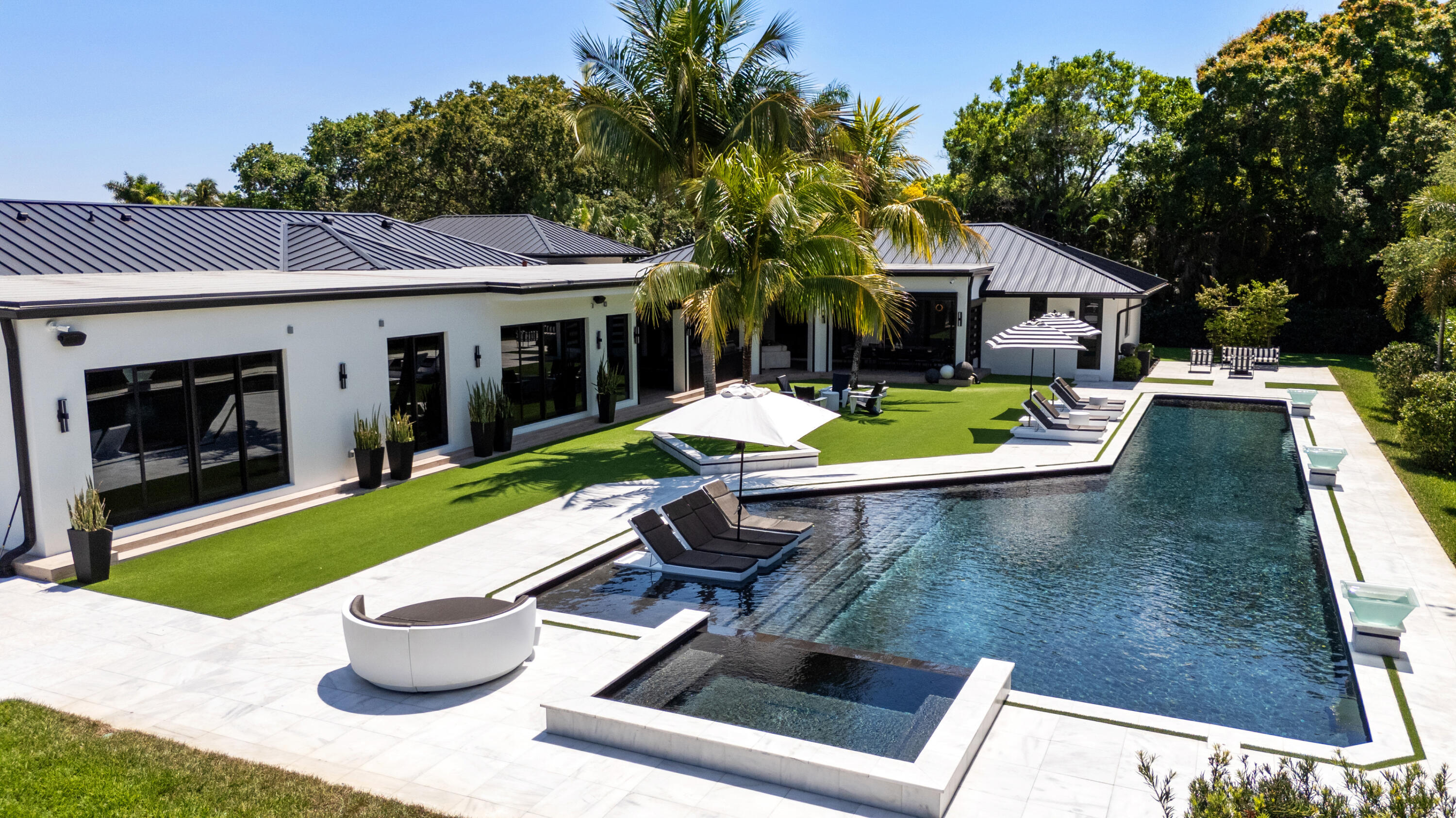 FIELDBROOK - Residential