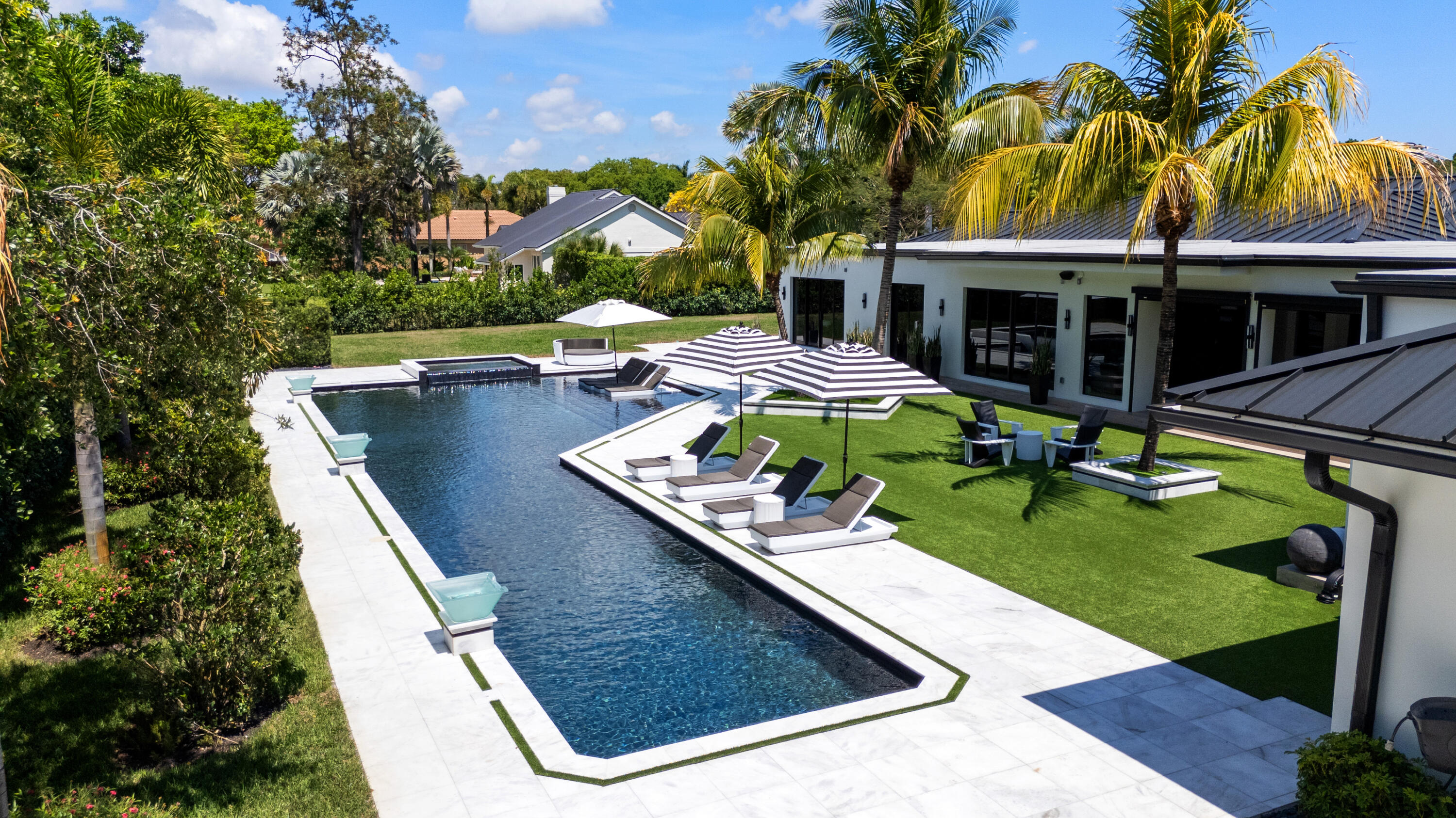 FIELDBROOK - Residential