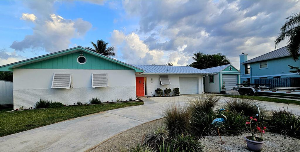 Photo of 66 SW Cabana Point Circle, Stuart, FL 34994 (MLS # R11077326)