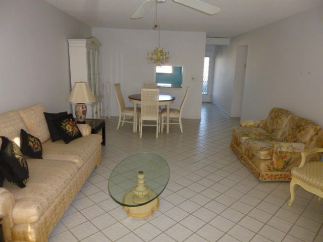 VILLAGE ROYALE FOREST GREEN CONDO - Residential