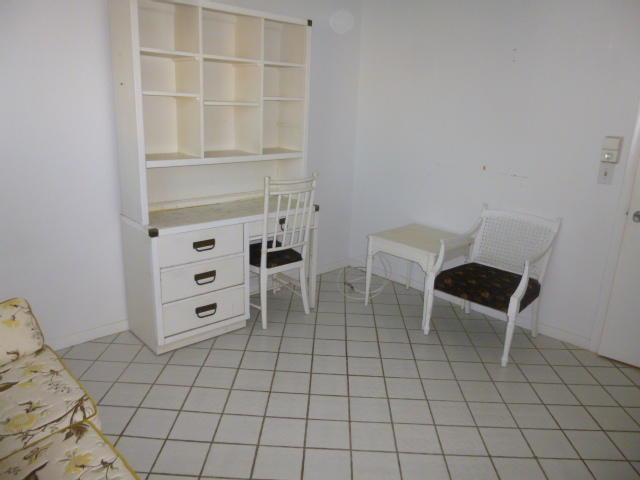 VILLAGE ROYALE FOREST GREEN CONDO - Residential