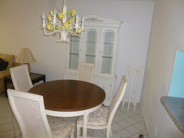 VILLAGE ROYALE FOREST GREEN CONDO - Residential