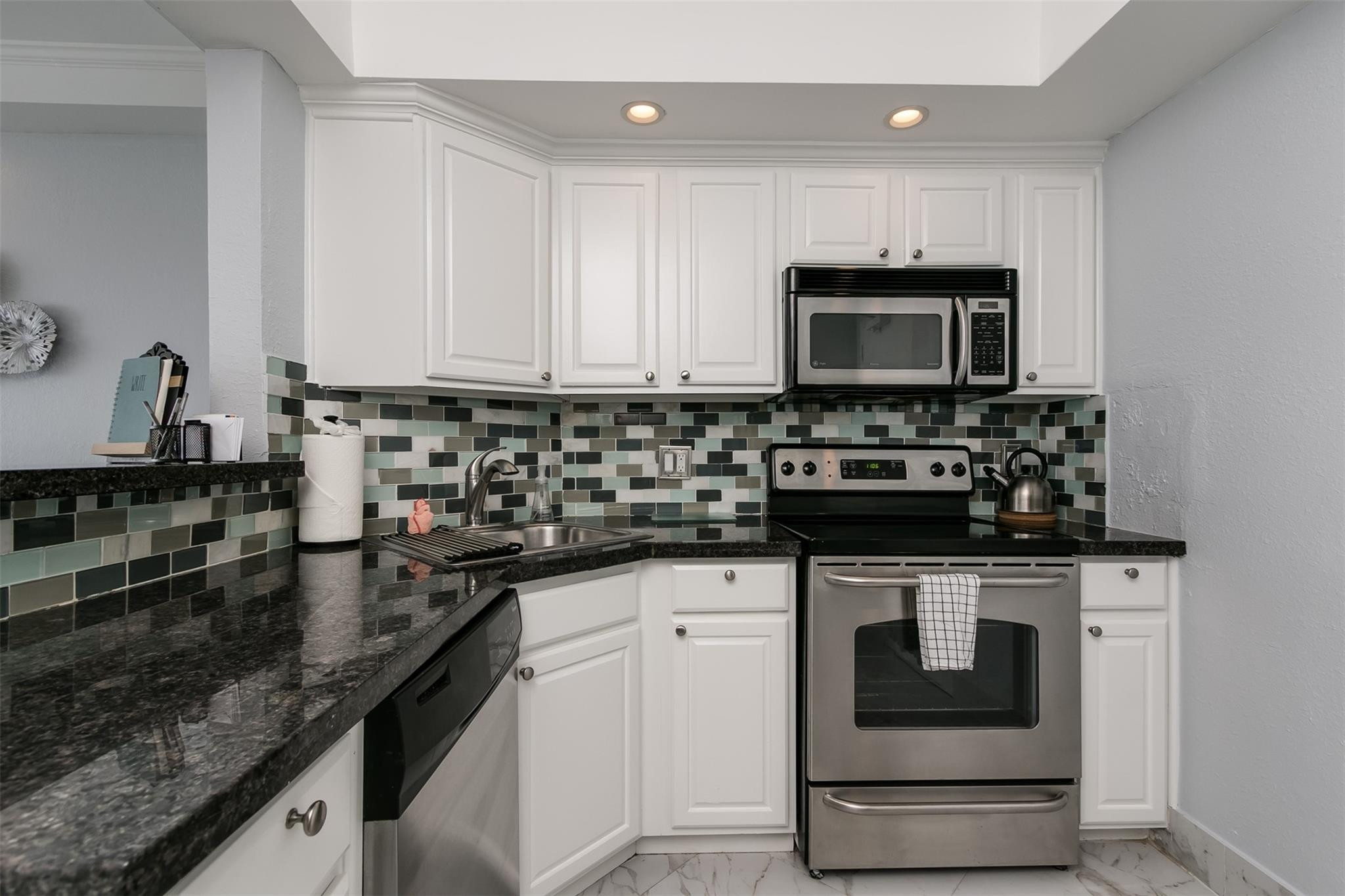 3700 Galt Ocean Drive 804