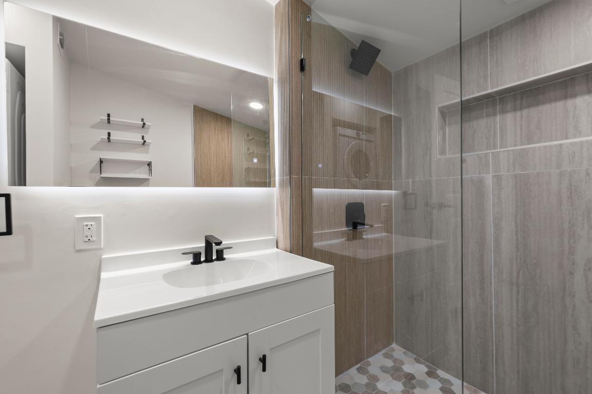 HIGHVIEW PARK - Residential