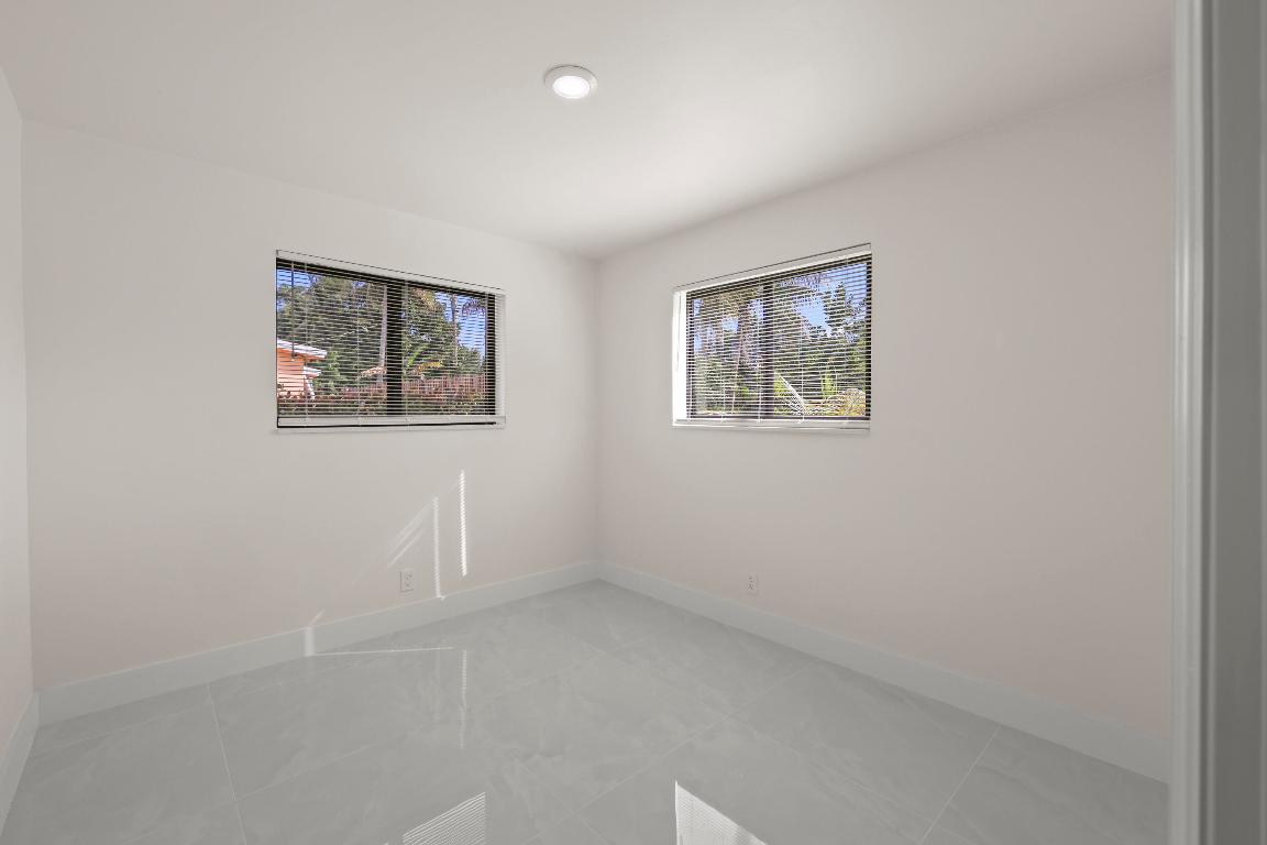 HIGHVIEW PARK - Residential