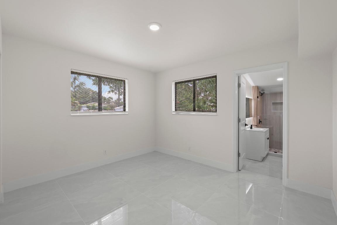 HIGHVIEW PARK - Residential