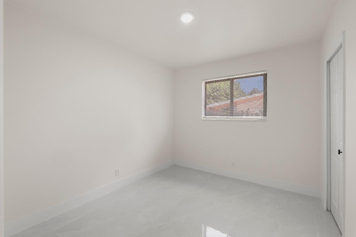 HIGHVIEW PARK - Residential