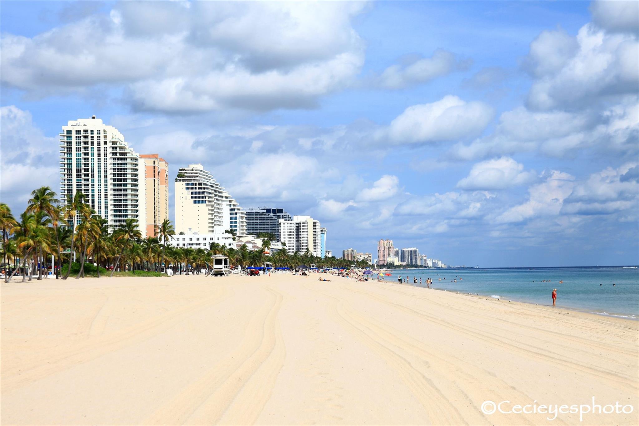 Gulfstream Condos Las Ola - Residential