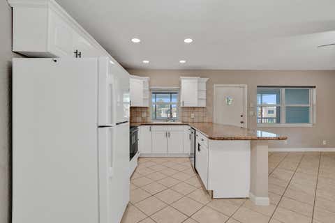 Tiny photo for 2734 NE 27th Court #17, Lighthouse Point, FL 33064 (MLS # B26047366)