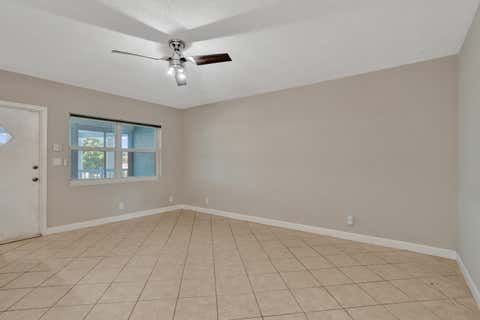 Tiny photo for 2734 NE 27th Court #17, Lighthouse Point, FL 33064 (MLS # B26047366)
