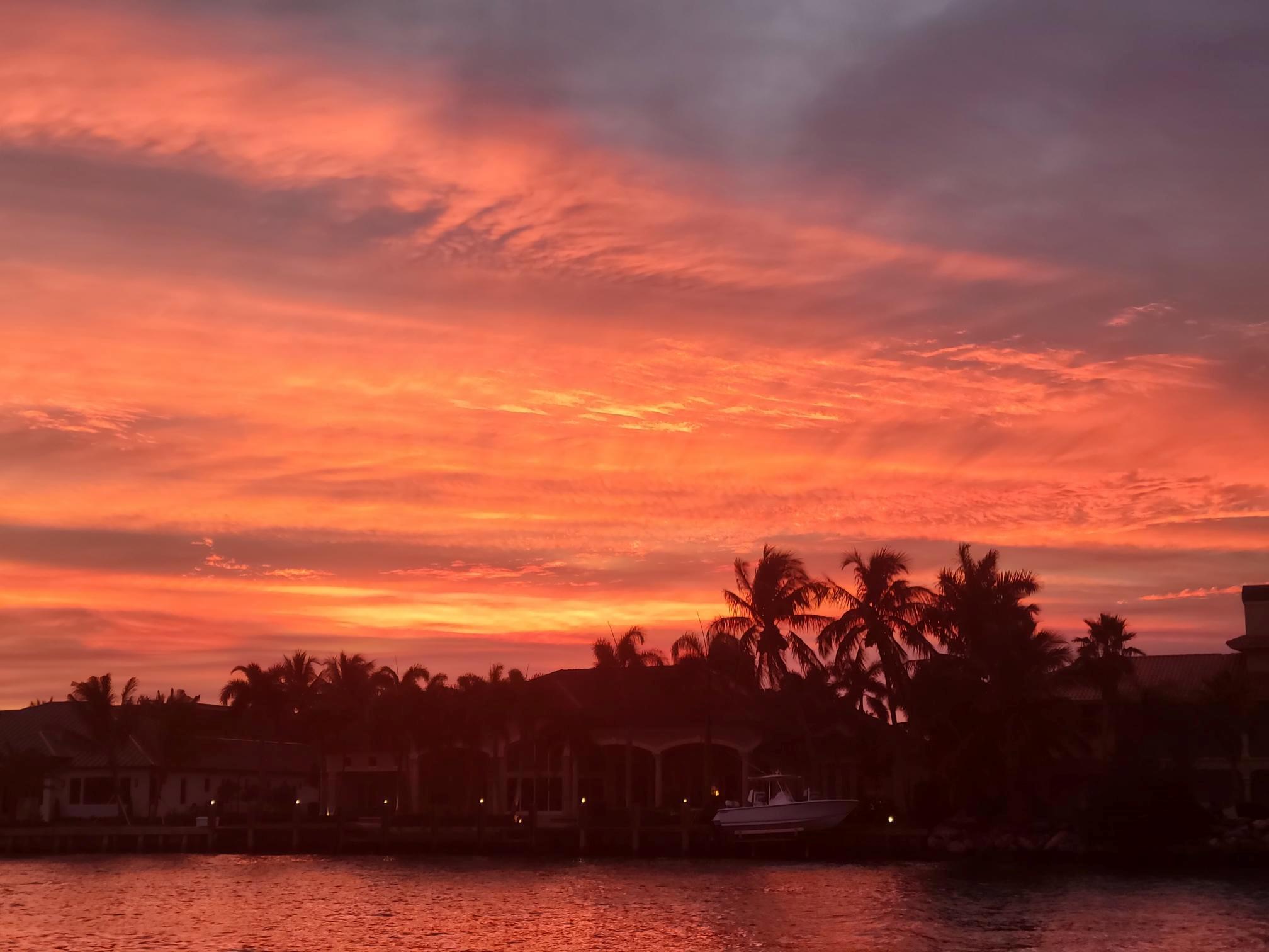 HILLSBORO SHORES SEC - Residential