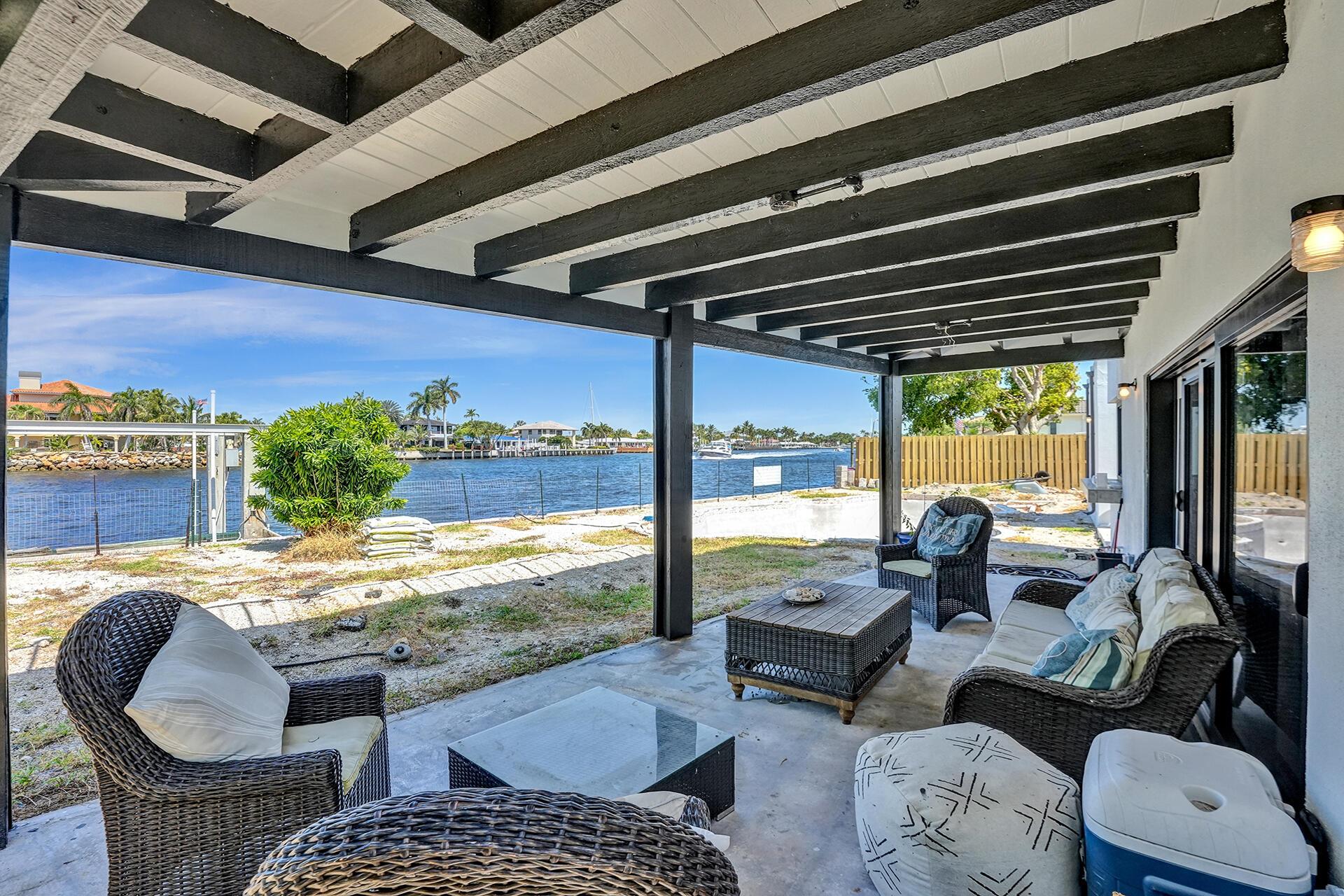 HILLSBORO SHORES SEC - Residential