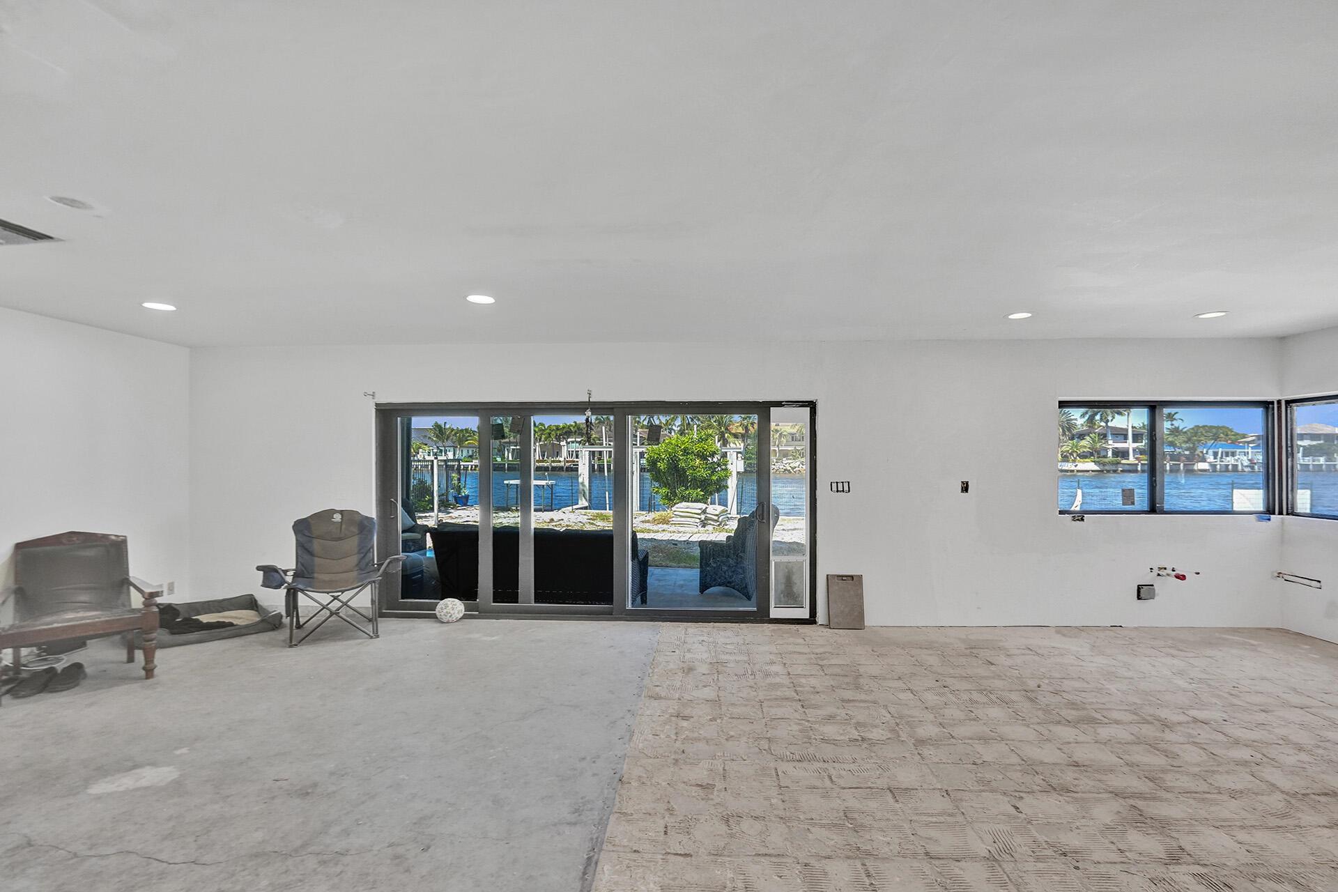 HILLSBORO SHORES SEC - Residential