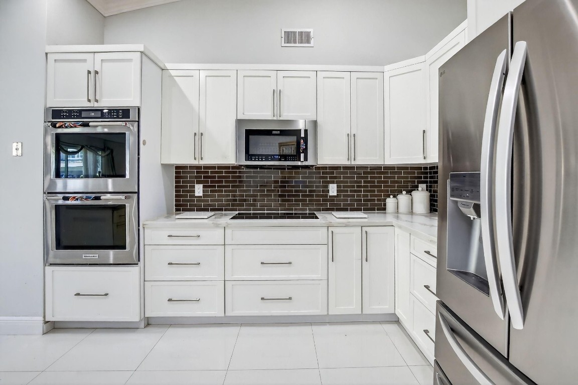 Ameritrail Sec Two 151-28 - Residential